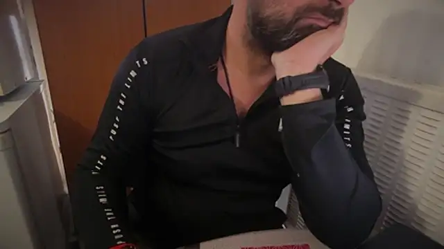 TARKAN1's Live XXX Chat