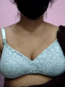 Hemaindia: вебкам-шоу