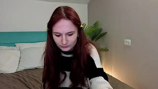 L1ittle_kitty_ Adlı Modelin Canlı XXX Sohbeti