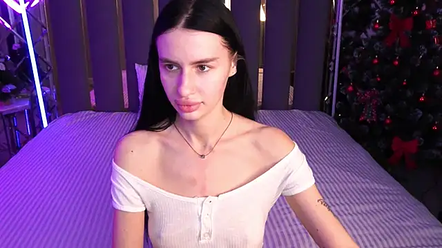 Snow_WhiteeeX: онлайн-секс-чат