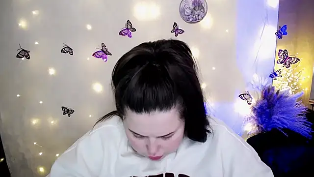 Emily_Mo – Live XXX-chat