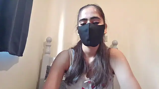 Chat +18 de EchoicUlama ao vivo