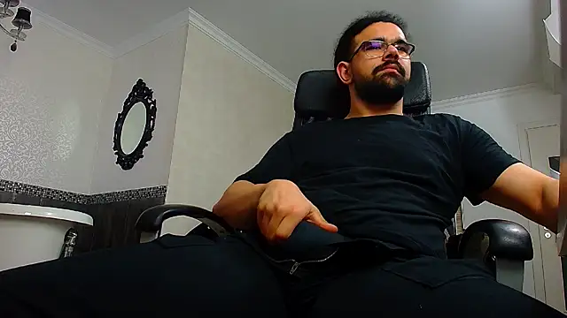 Chat XXX en directo de KysonRhodes