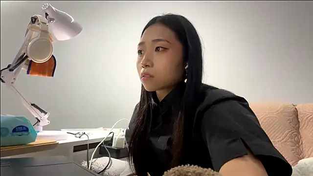 SweetMiaXO's Live XXX Chat