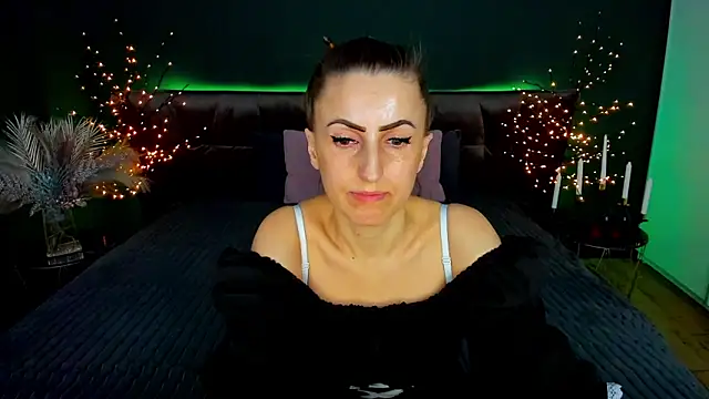 Živý XXX chat Rebecca_Diamond