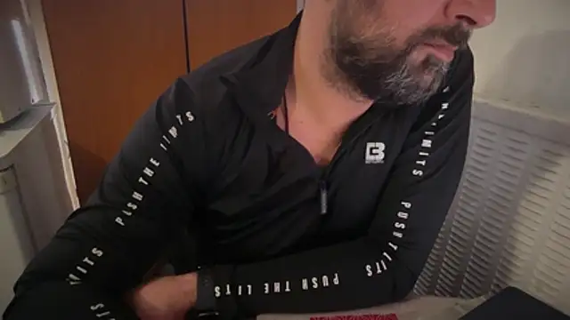 แชท XXX สดของ TARKAN1