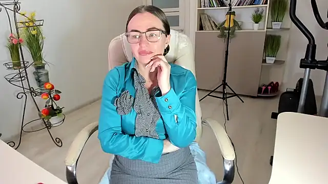 Vika73's Live XXX Chat