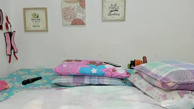 QUEEN_MANDY_BBW's Live XXX Chat