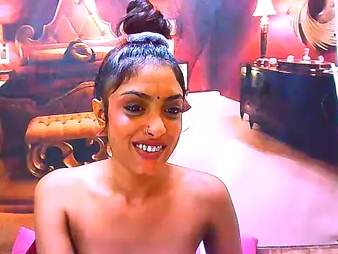 IndianPretty14u2Luv Adlı Modelin Web Kamerası Şovu