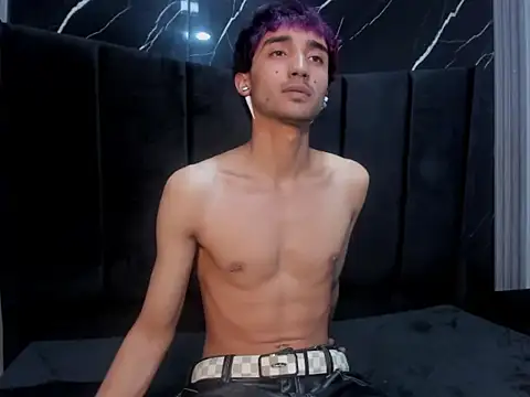 KrisX_hl: онлайн-секс-чат