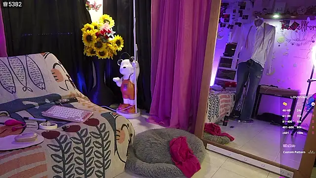 Živý XXX chat Rachellkors