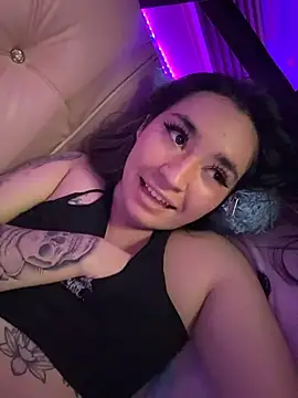 Sophie_LS Chat XXX in diretta