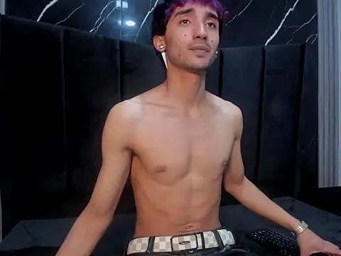 Онлайн чат XXX KrisX_hl