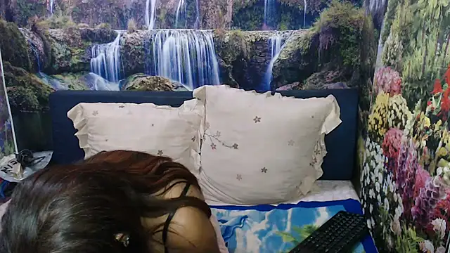 indianaqua 现场XXX聊天