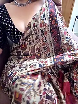 Roja-Telugu777 Chat XXX in diretta