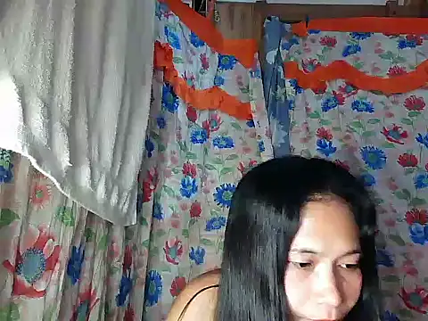 XXX chat uživo modela PinaySkinnyGirl