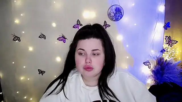 Emily_Mo Chat XXX live