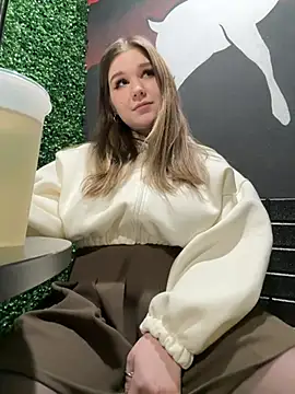 PumaShyXD 现场XXX聊天