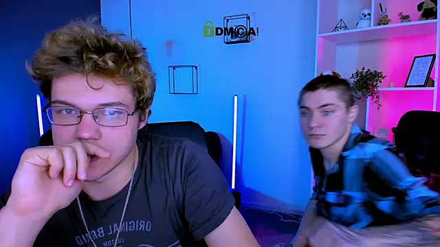 Онлайн чат XXX lucas_long_