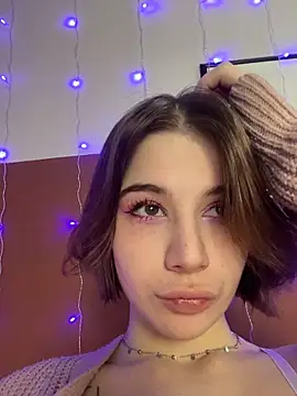 Онлайн чат XXX WIKESSTAR