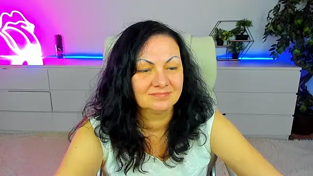 IrissMoon webcam show