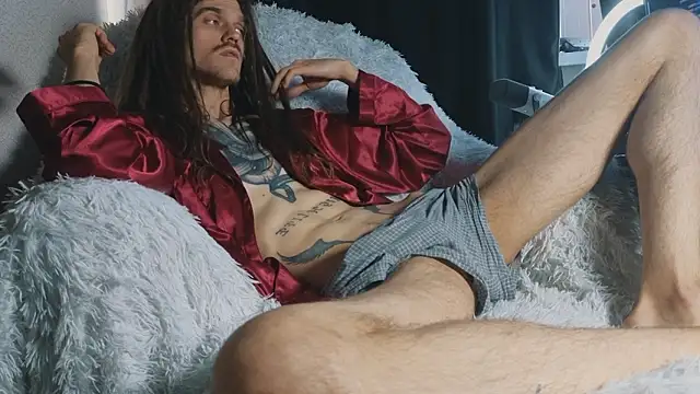 XXX chat uživo modela TechnoJesus