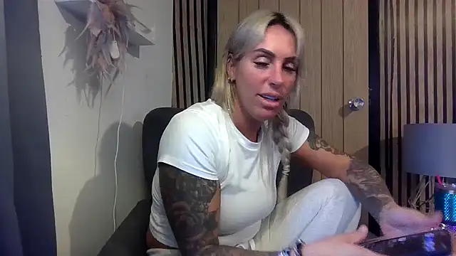 poppyinga1 Obrolan Langsung XXX