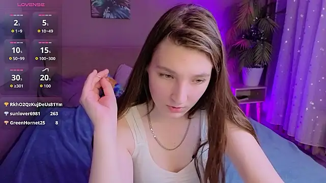 Mia_Myles: απευθείας συνομιλία ΧΧΧ