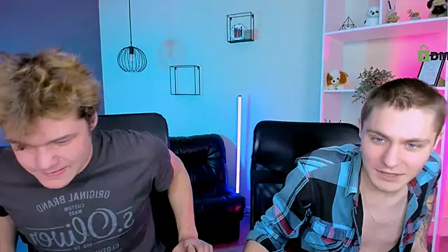 Chat XXX en directo de lucas_long_