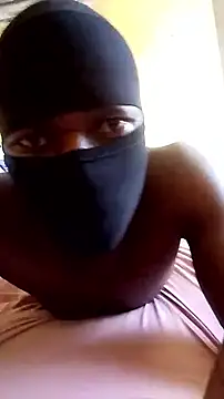 Czat XXX na żywo – HornyAss_Bitch