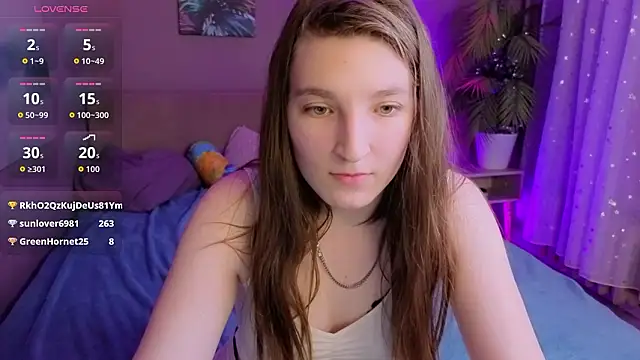 Chat XXX en directo de Mia_Myles