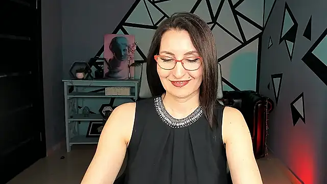 UnaTerra Adlı Modelin Canlı XXX Sohbeti