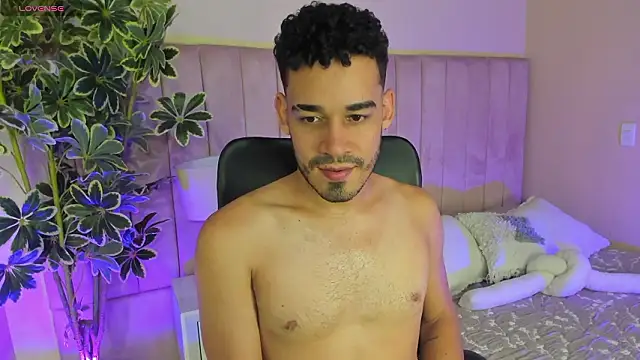 Show Webcam de aries_unbound