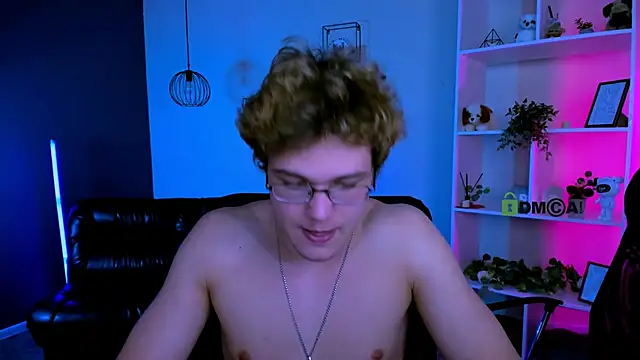 lucas_long_ 即時 XXX 聊天