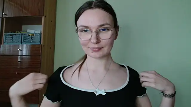 LooveELLYx: онлайн-секс-чат