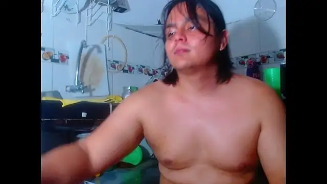 Show modela frecho-24 na web-kameri