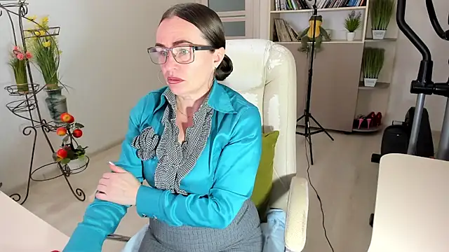 Vika73 Live XXX-Chat