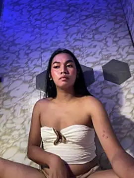 دردشة youryummybaby الجنسية المباشرة