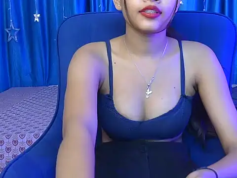 yours-angell Chat XXX live