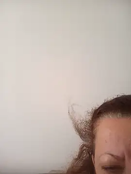 SOLTEIRASIGILO Adlı Modelin Canlı XXX Sohbeti