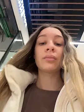 دردشة SashaCatt الجنسية المباشرة