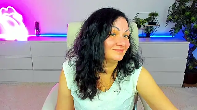 Živý XXX chat IrissMoon