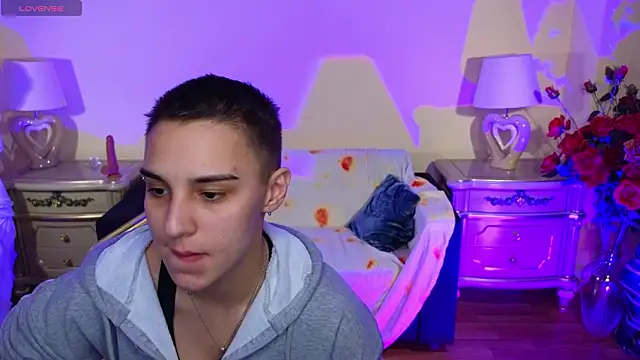 Escaped_Brides – Live XXX-chat