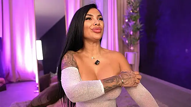 firesbomb777's Live XXX Chat