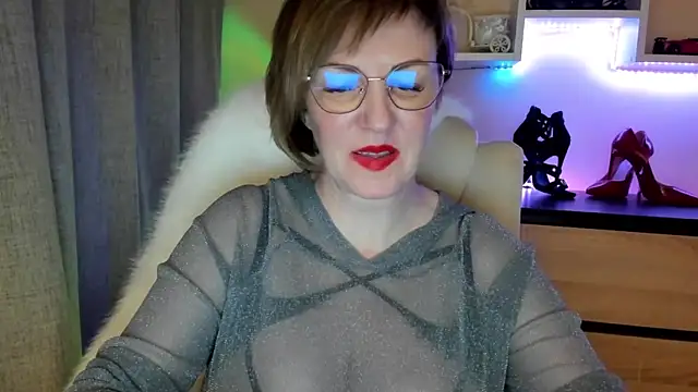 feliziaDesireのライブXXXチャット