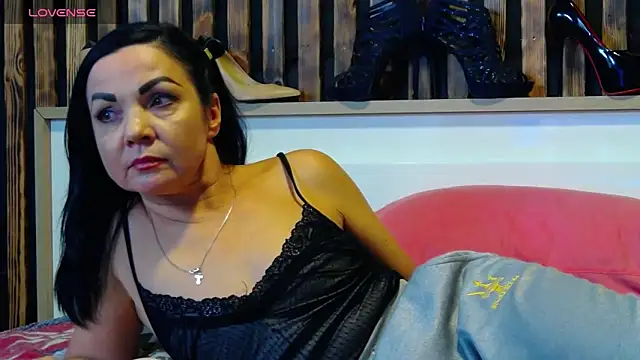 Tory_Lovi – webcam-show