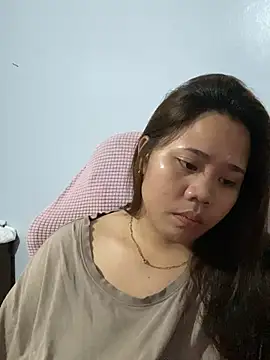 _BellaHotty_ Adlı Modelin Canlı XXX Sohbeti