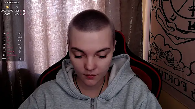 KrisNeal élő XXX-chatje