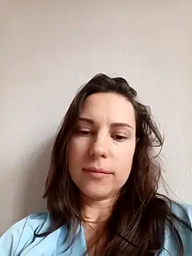 She-Moon 现场XXX聊天