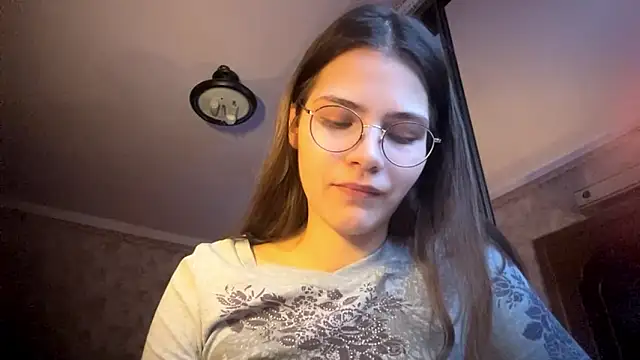 Chat +18 de EdythRozier ao vivo